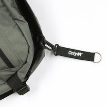 Load image into Gallery viewer, Crosstown Shoulder Pack